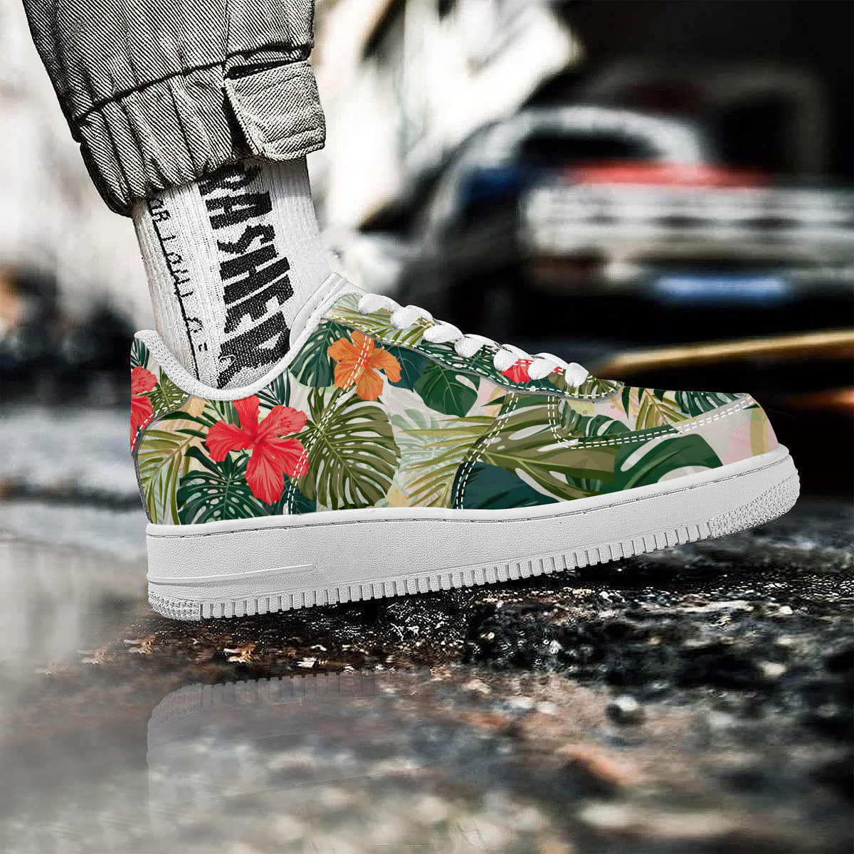 Garden of Eden Low Top Unisex Sneaker